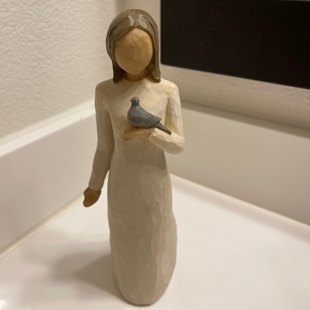Willow Tree Peace Figurine